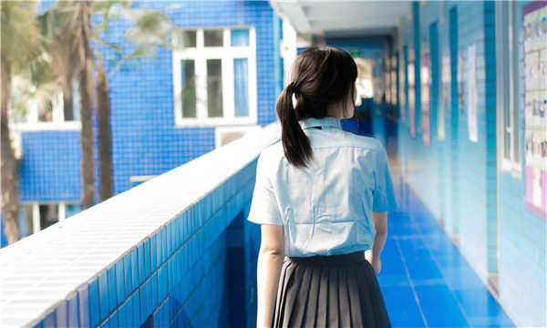 十月田镇如何找到一个可以帮助我生孩子的女人？